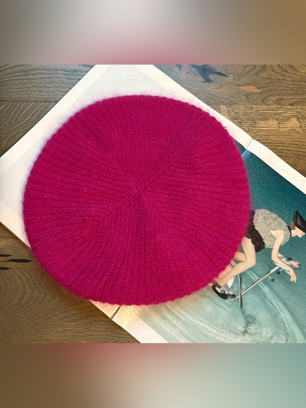 Vintage Aris Angora & Wool Super Soft Fuchsia/Hot Pink Knit Beret / Hat / Beanie